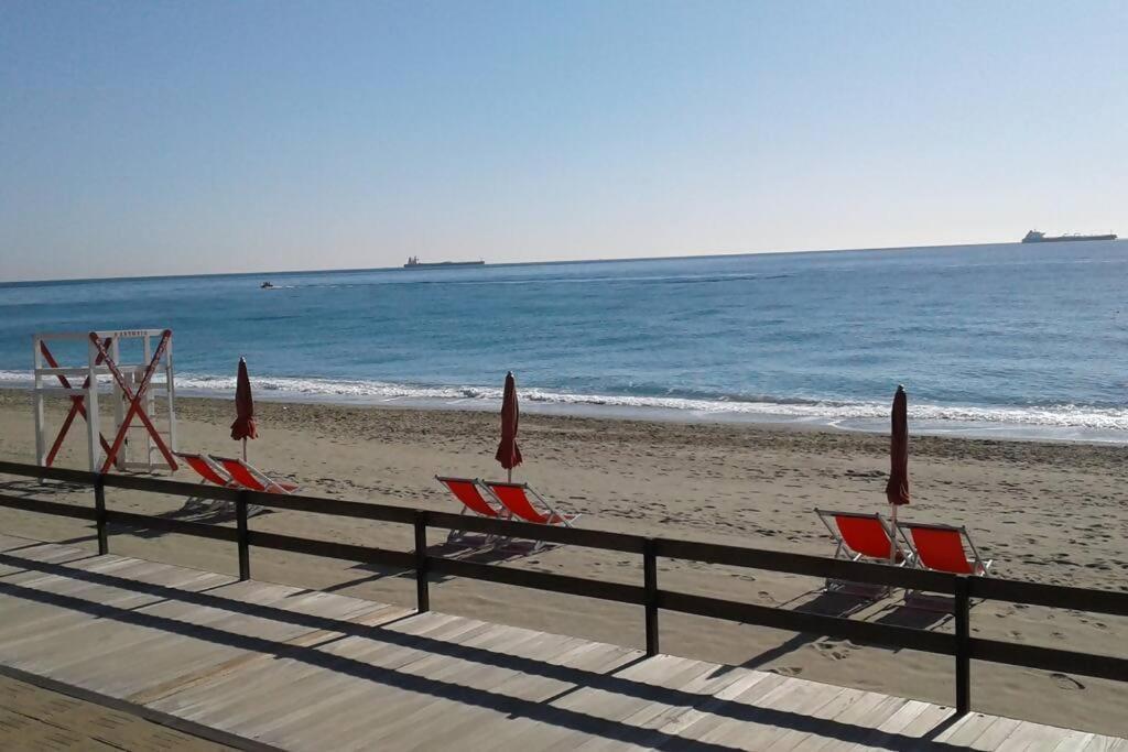 Larte Al Mare Vicino Spiaggia Con Ac E Wifi Apartment Савона Екстериор снимка