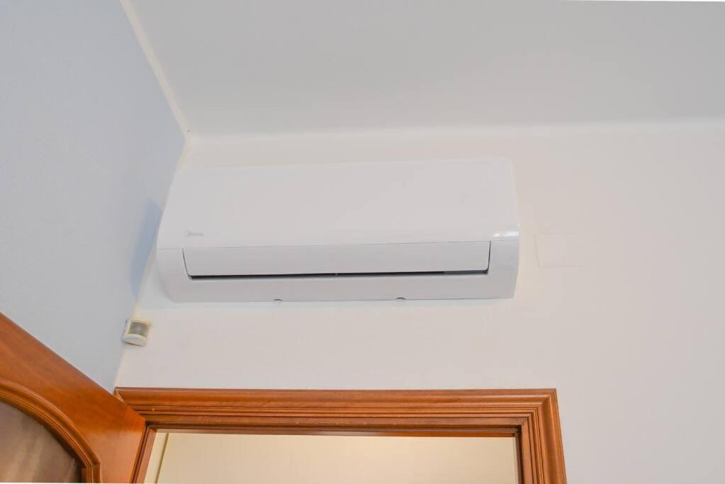 Larte Al Mare Vicino Spiaggia Con Ac E Wifi Apartment Савона Екстериор снимка